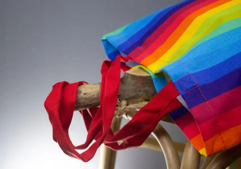 Gdzie kupić torbę LGBT? Odkryj najlepsze miejsca na zakupy