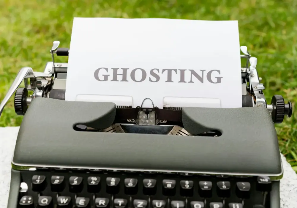 Ghosting - Jak reagować, gdy kontakt się urywa bez słowa?