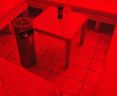 Gdzie znaleźć darkroomy w Poznaniu? Przewodnik po popularnych miejscach