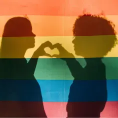 Portale randkowe dla singielek LGBT. Społeczność dla lesbijek.