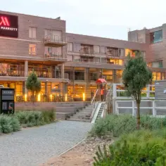 Sopot Hotel Marriott: najważniejsze informacje o luksusowym wypoczynku